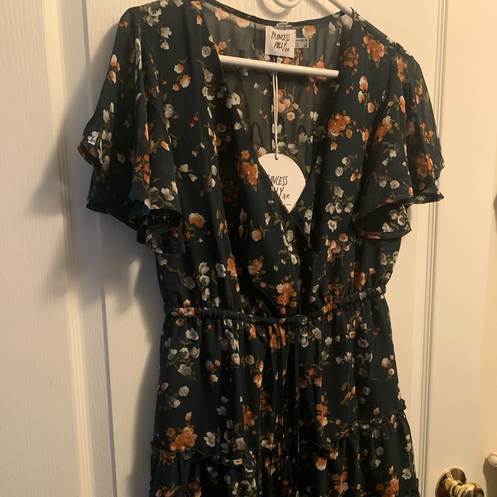 Princess Polly Dress - Picture 4 of 5